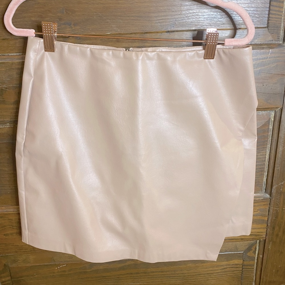 Pink Faux Leather Skort Buddy Love Size Medium